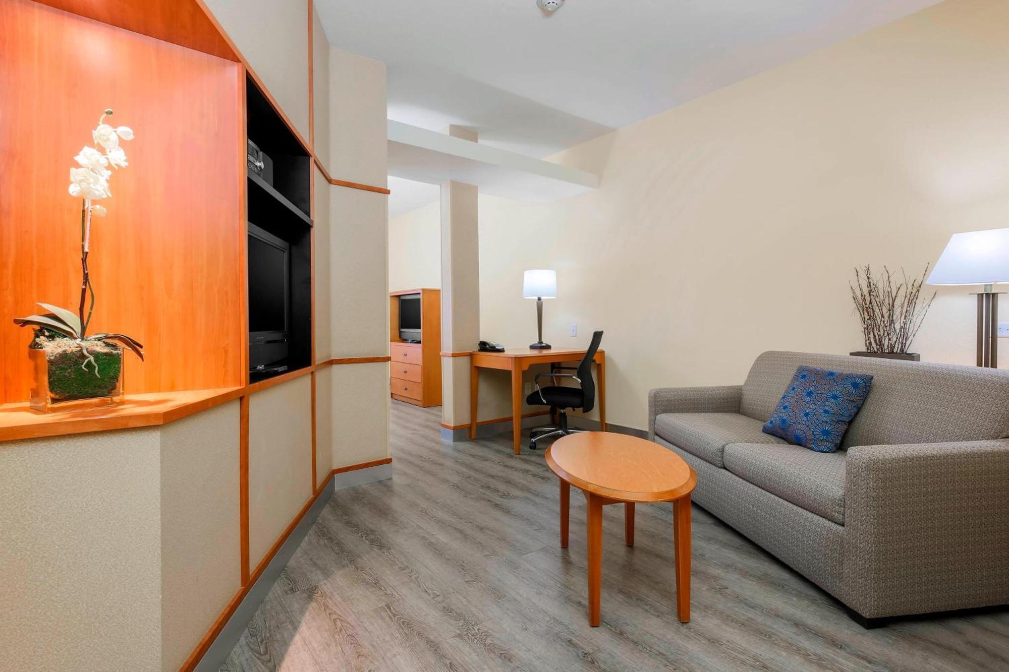 Fairfield Inn & Suites Темекула Экстерьер фото