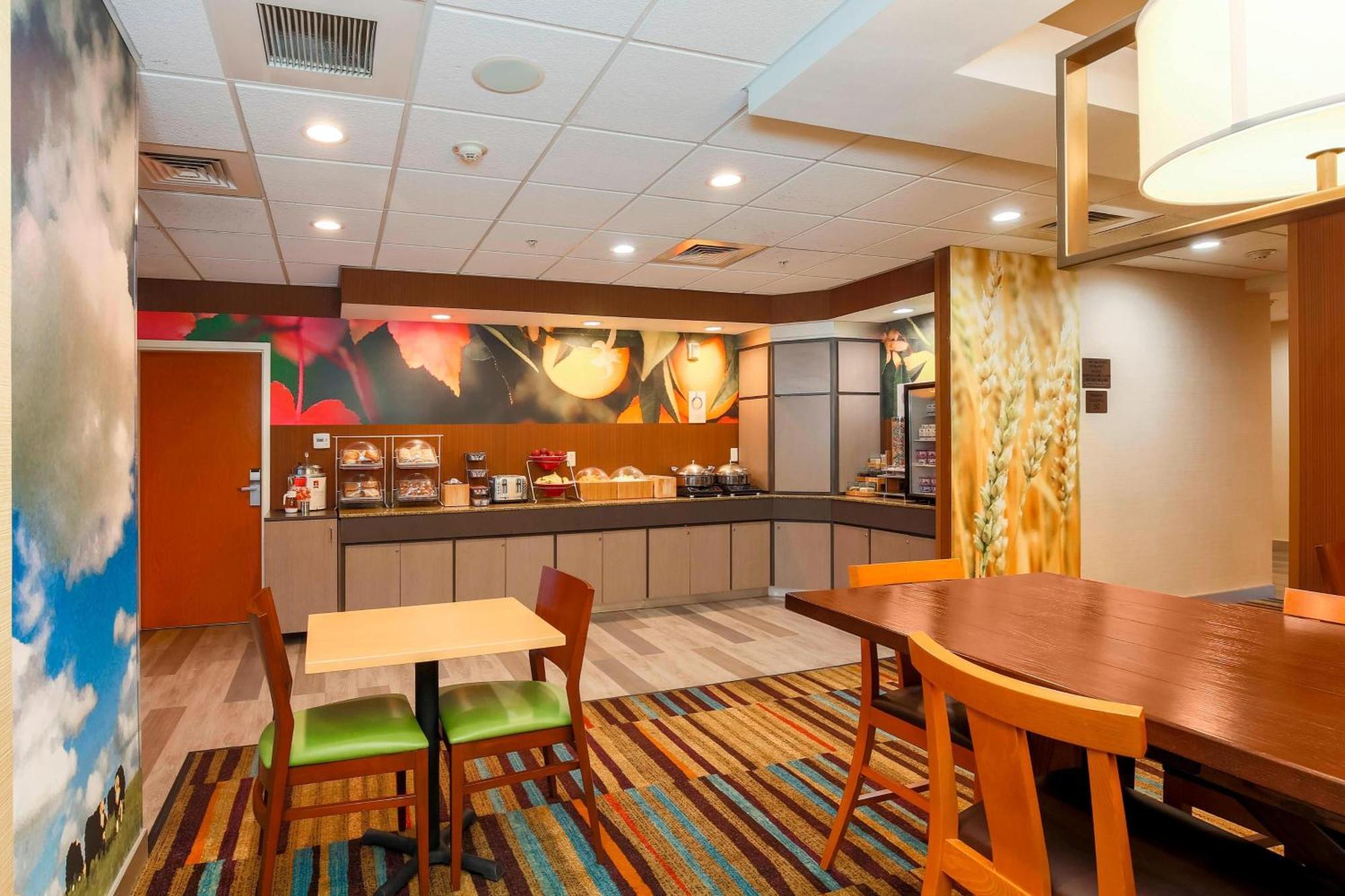 Fairfield Inn & Suites Темекула Экстерьер фото