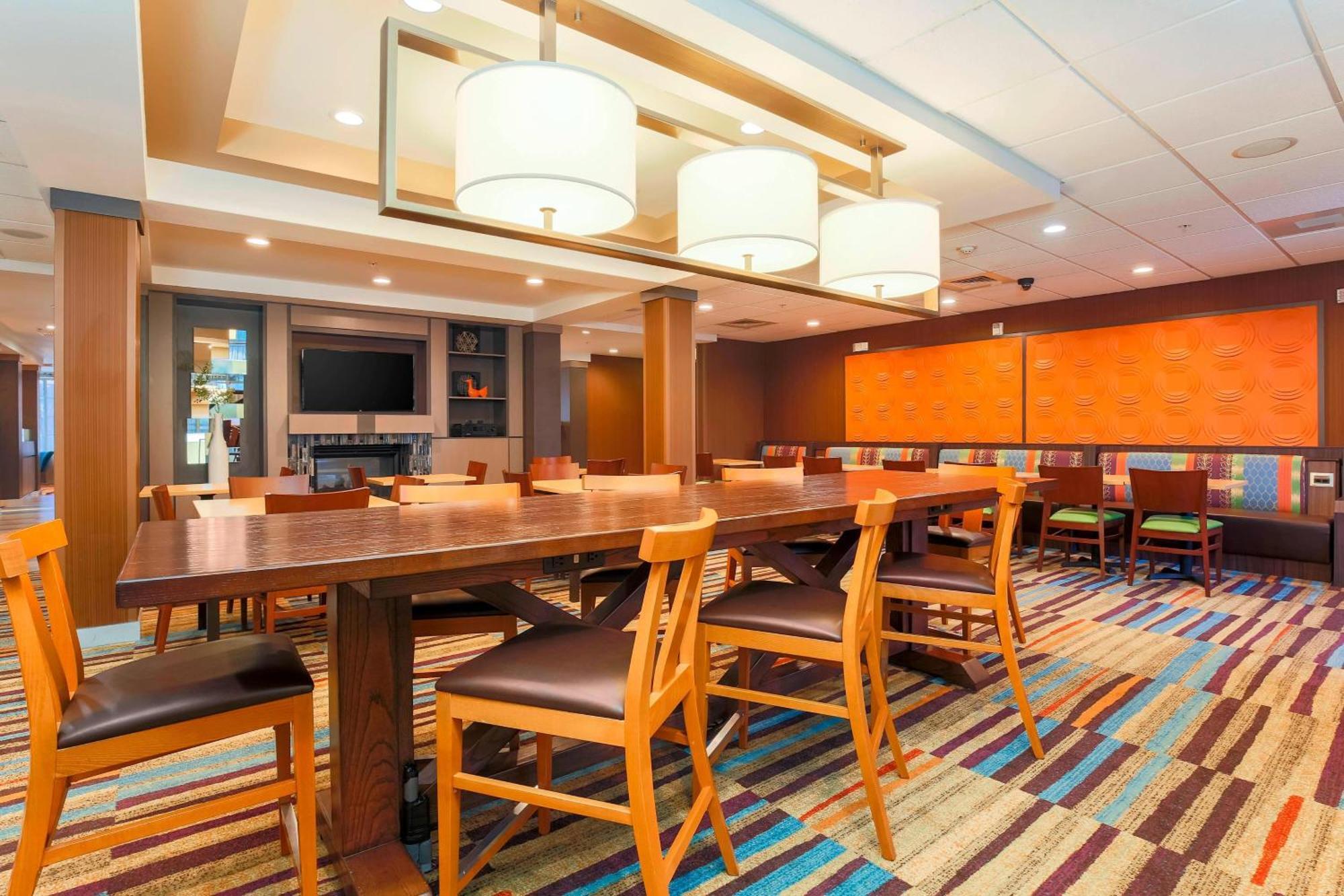 Fairfield Inn & Suites Темекула Экстерьер фото