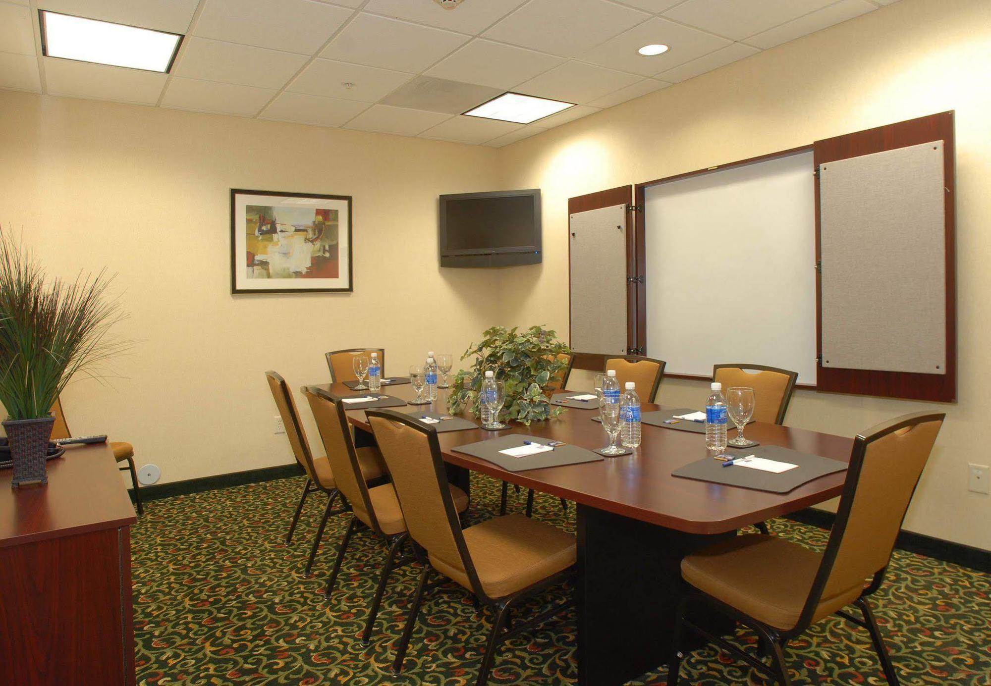 Fairfield Inn & Suites Темекула Экстерьер фото
